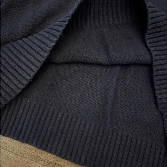 Boden Navy V-Neck Women's Sweater - Picture 2 of 5